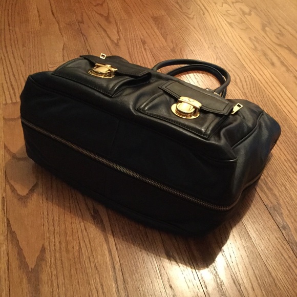 Marc Jacobs Large Tote - Picture 3 of 8